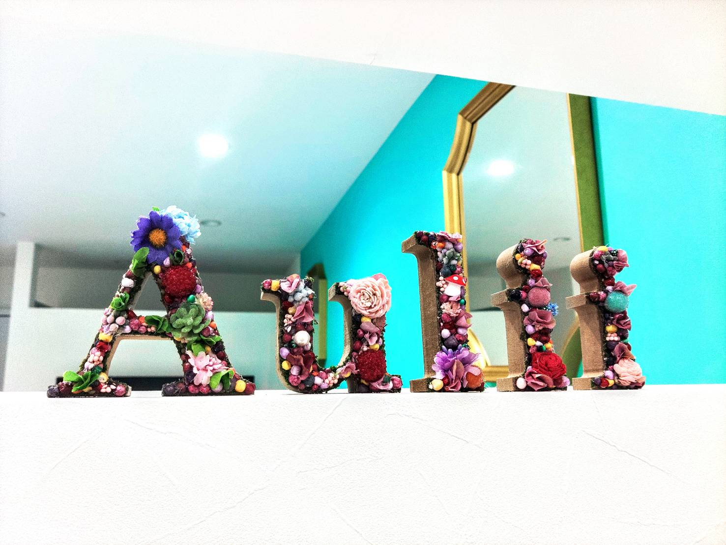 Auliiロゴ装飾画像